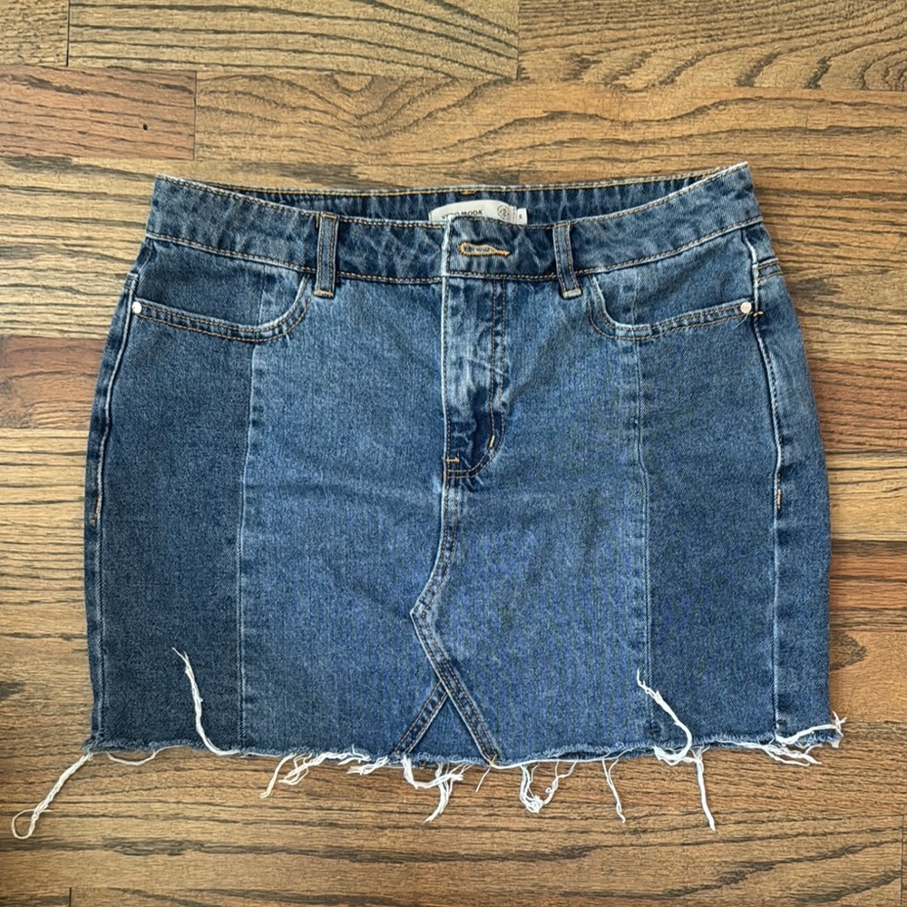 Vero Moda Blue Pencil Mini Skirt for Night Out